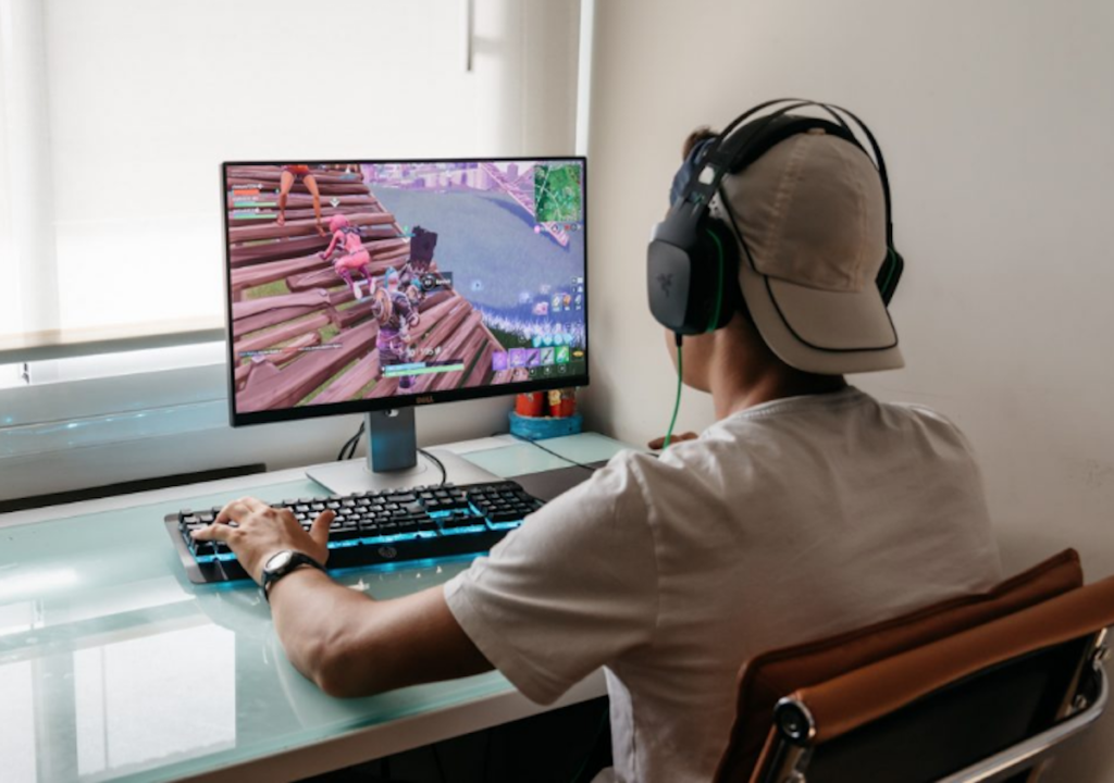 Ways to Boost Internet Speed and Reduce Lag in Online Gaming