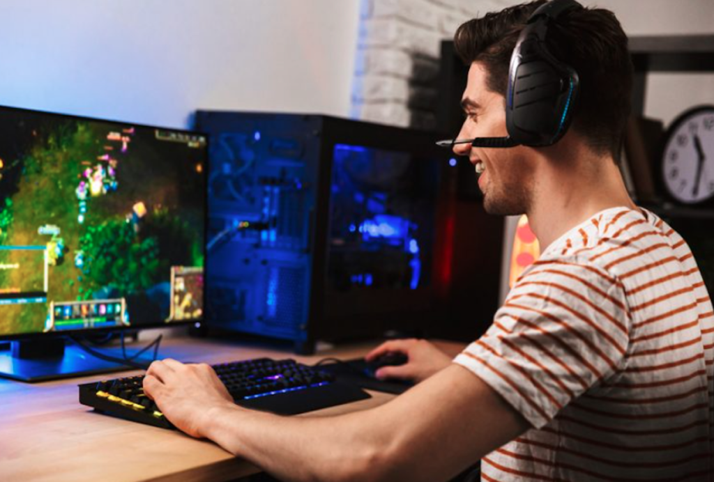 All you ever wanted to know about Online Gaming at home