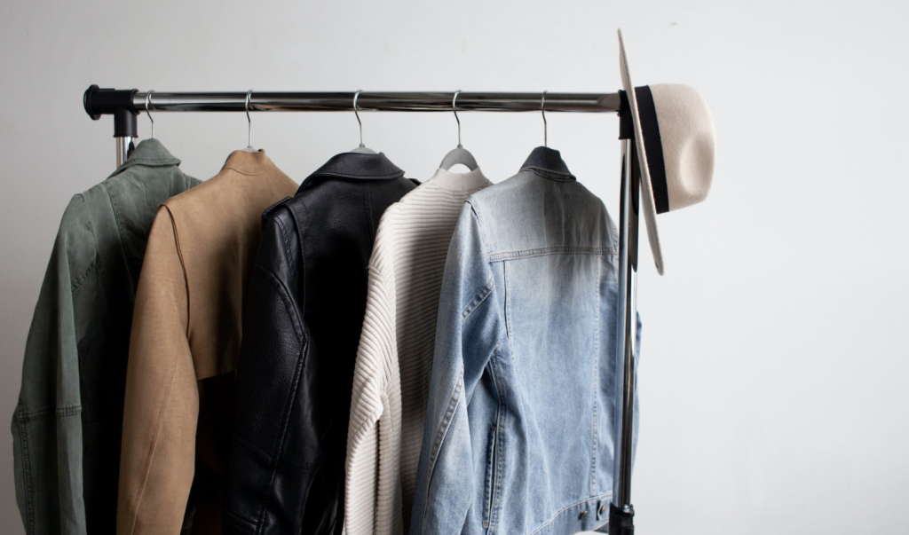 Essentials For Minimalist Men's Wardrobes