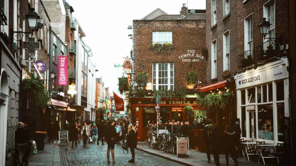 Pros and Cons Studying and Working in Ireland