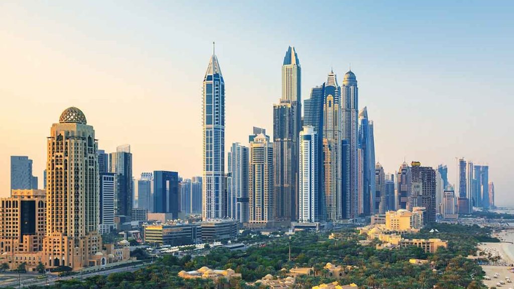 The Dubai Real Estate Conundrum: Renting vs. Buying in 2024